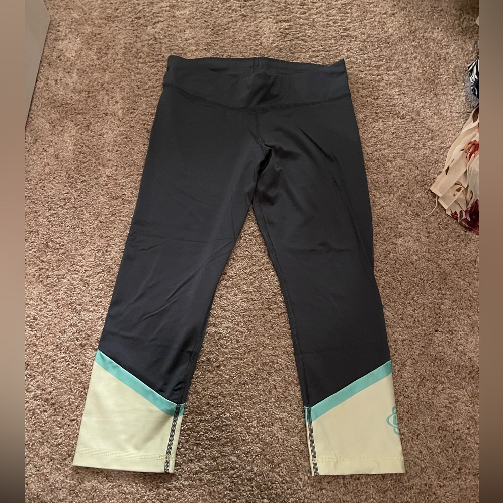 UCA leggings